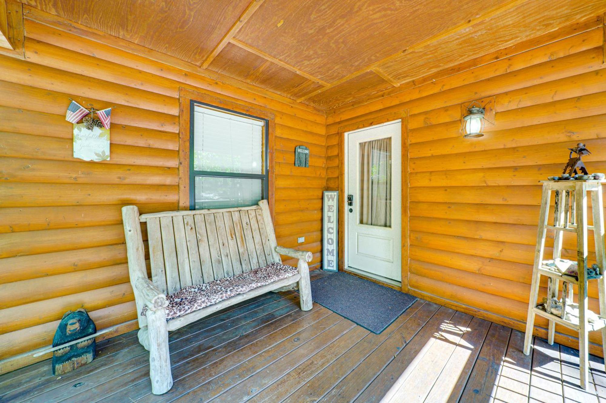 Broken Bow Rental Cabin With Hot Tub And Bar Екстериор снимка